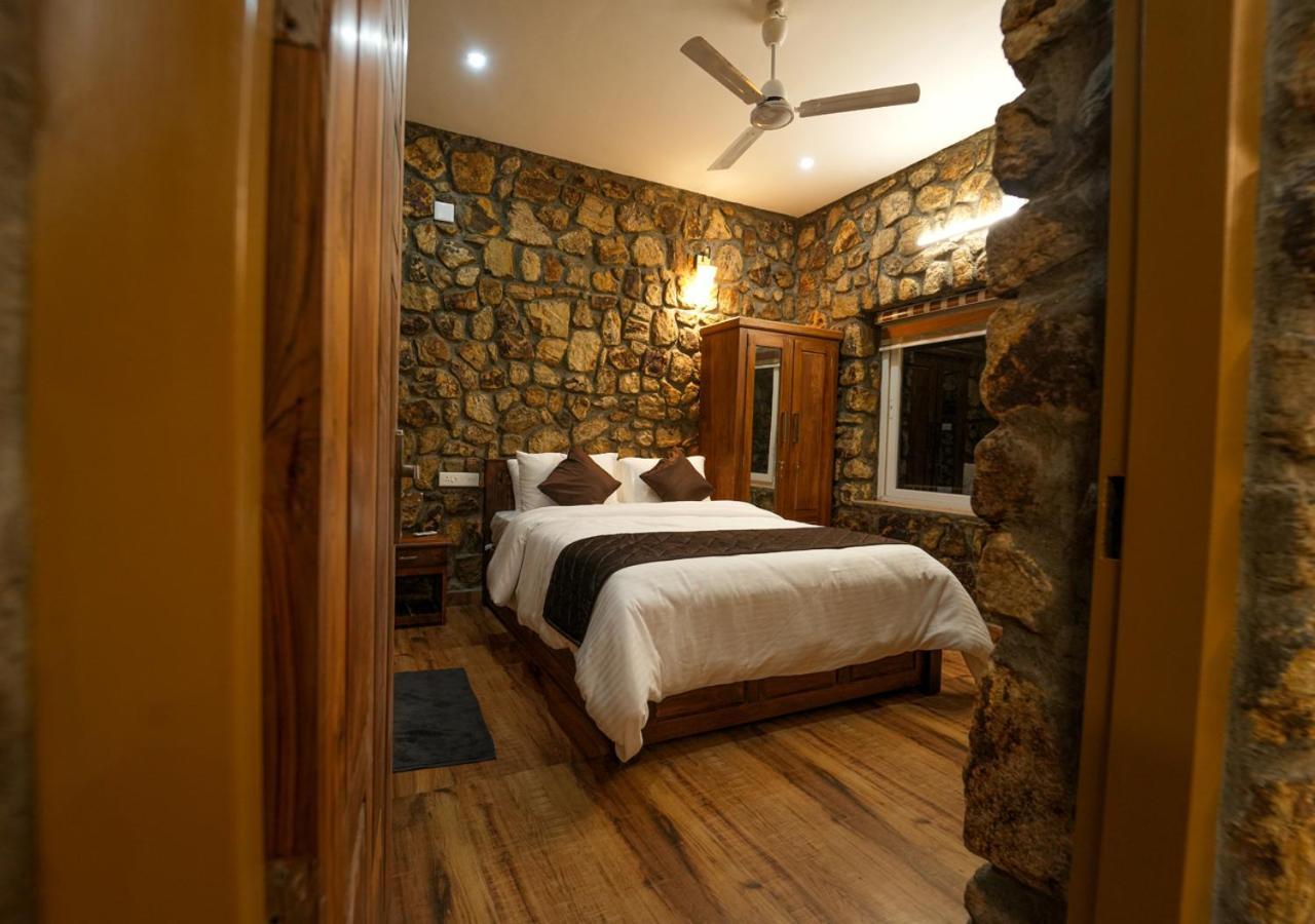 Tiyans Stone Castle Private Tea Villa Vagamon By Voye Homes Exteriör bild