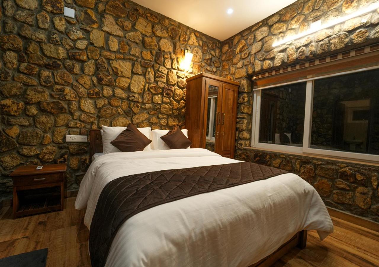 Tiyans Stone Castle Private Tea Villa Vagamon By Voye Homes Exteriör bild